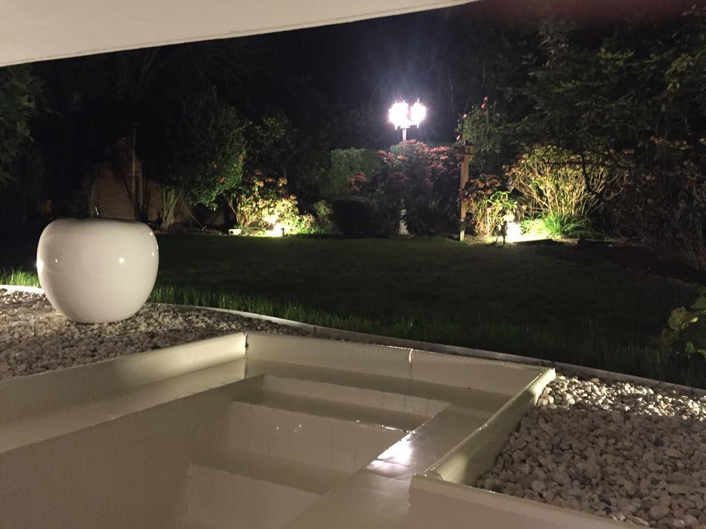 Hideaway Work & Relax, Homeoffice, W-Lan, Privater Dream Garten Neuss Exterior photo